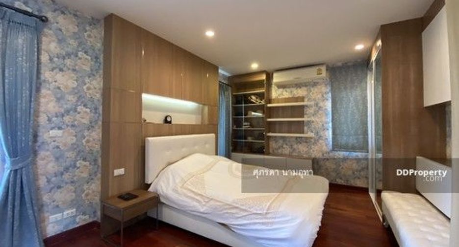 À vendre 5 chambres maison à Lat Phrao, Bangkok