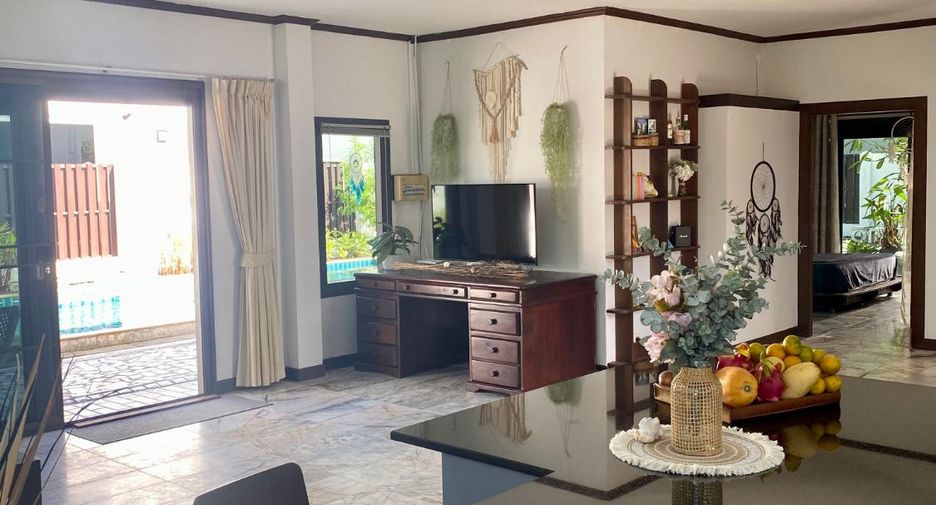 For rent and for sale 3 bedrooms villa in Thalang, Phuket