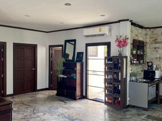For rent and for sale 3 bedrooms villa in Thalang, Phuket