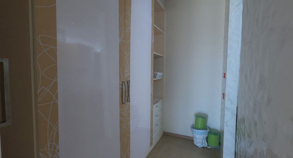 For rent and for sale 6 bedrooms villa in Mueang Phuket, Phuket