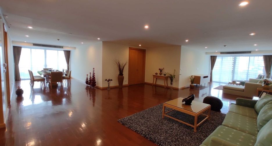 À louer 3 chambres appartement à Khlong Toei, Bangkok