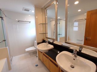 Apartment zur Miete mit 3 Zimmer in Khlong Toei, Bangkok