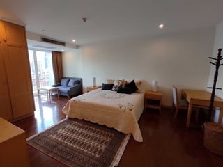 Apartment zur Miete mit 3 Zimmer in Khlong Toei, Bangkok