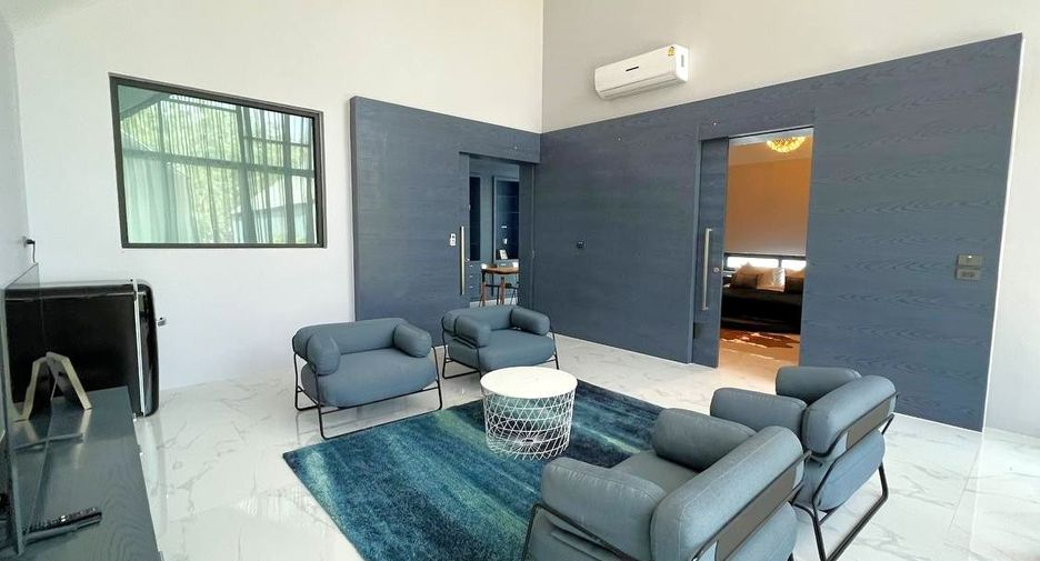 For sale 3 bedrooms villa in Thalang, Phuket