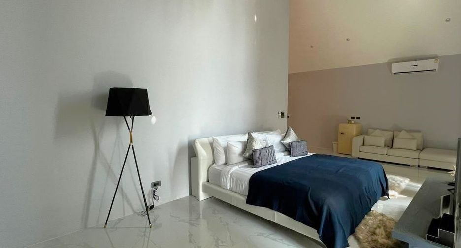 For sale 3 bedrooms villa in Thalang, Phuket