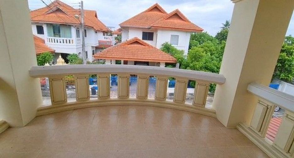 For rent 3 bedrooms house in San Sai, Chiang Mai