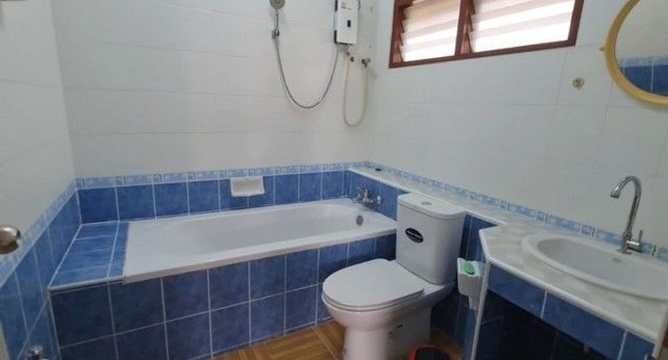 For rent 3 bedrooms house in San Sai, Chiang Mai