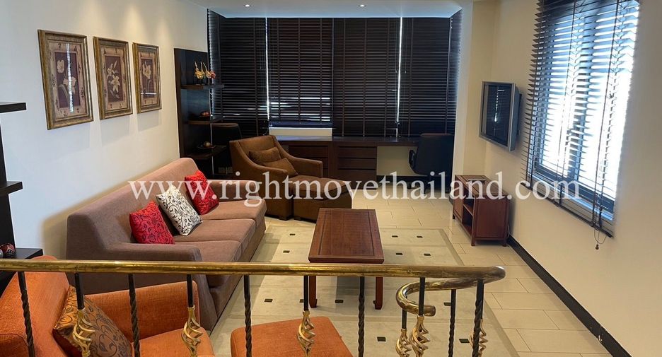 For sale 2 bedrooms condo in Phasi Charoen, Bangkok