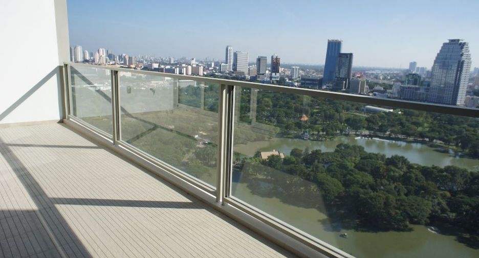 Продажа 3 спальни кондо в Патхум Щан, Бангкок