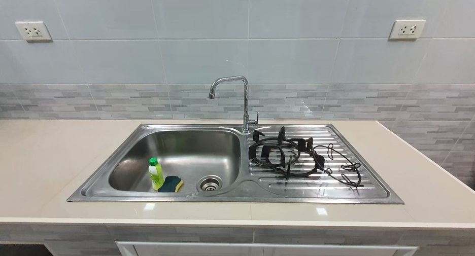 Casa en alquiler de 2 habitaciones en Phutthamonthon, Nakhon Pathom