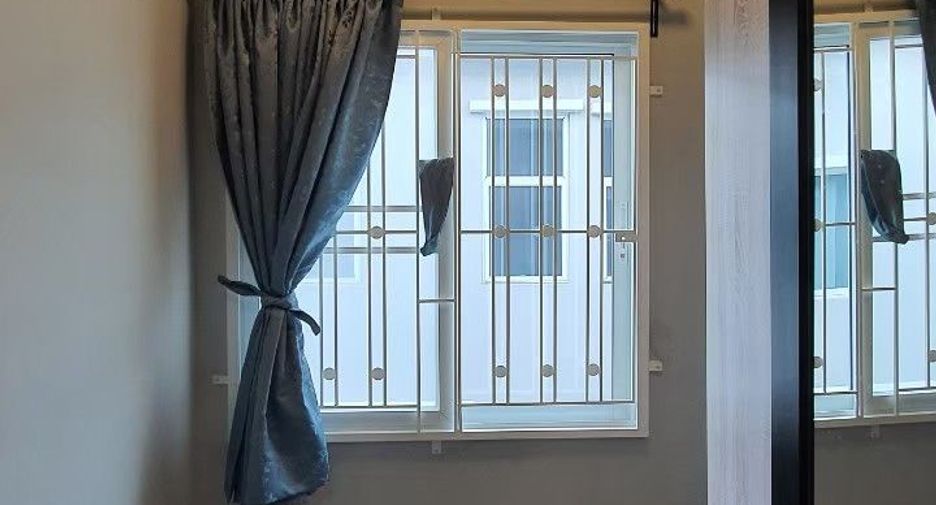 Casa en alquiler de 2 habitaciones en Phutthamonthon, Nakhon Pathom