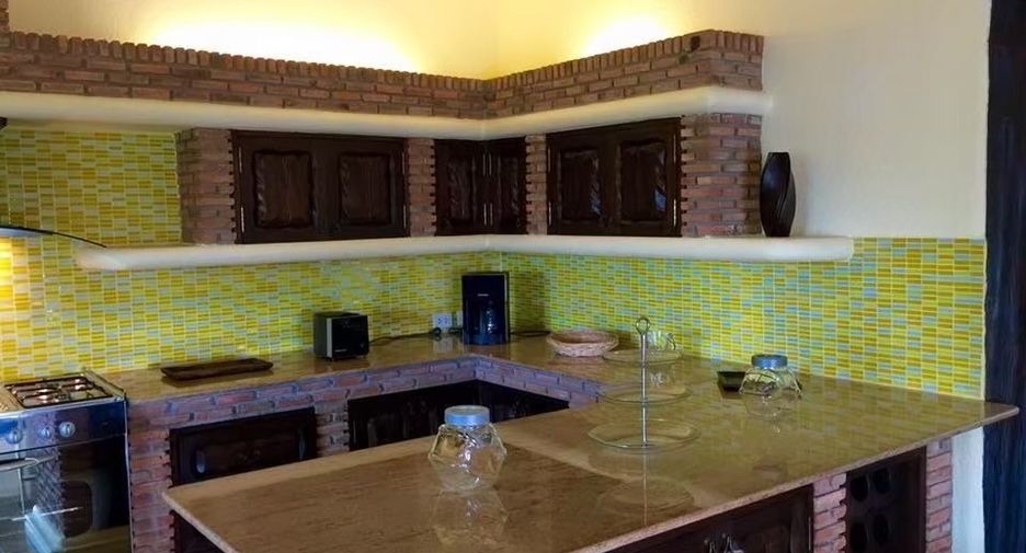 Villa en venta y en alquiler de 4 habitaciones en Bang Lamung, Chonburi