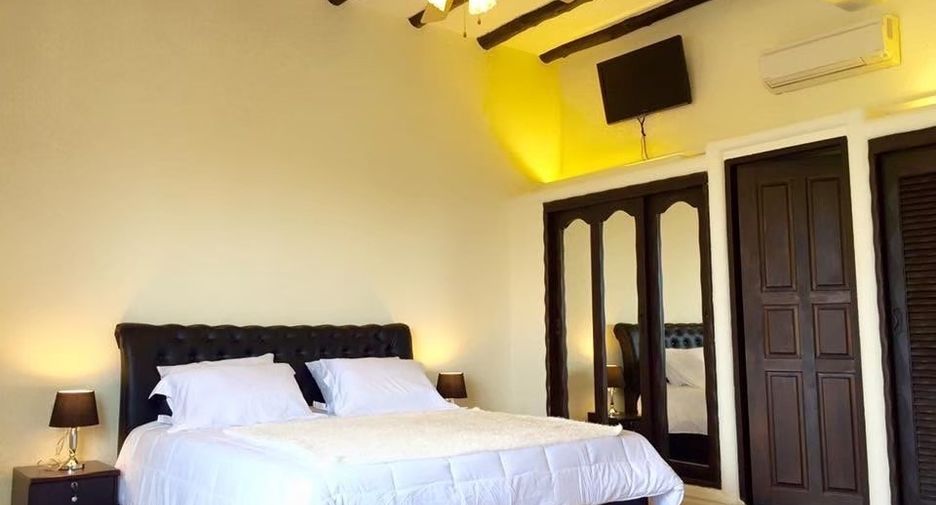 Villa en venta y en alquiler de 4 habitaciones en Bang Lamung, Chonburi