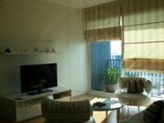 For rent and for sale 2 bedrooms condo in Pathum Wan, Bangkok