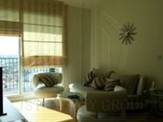 For rent and for sale 2 bedrooms condo in Pathum Wan, Bangkok
