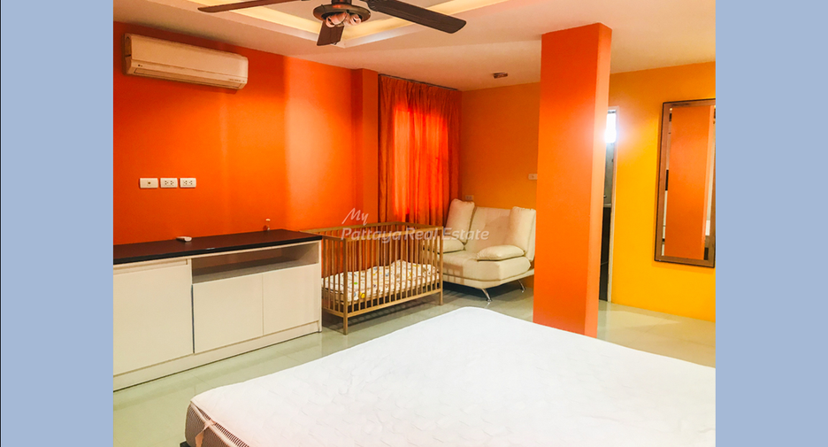 For sale 3 bedrooms villa in Bang Lamung, Chonburi