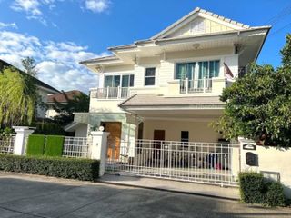 For rent 4 bed house in Si Racha, Chonburi