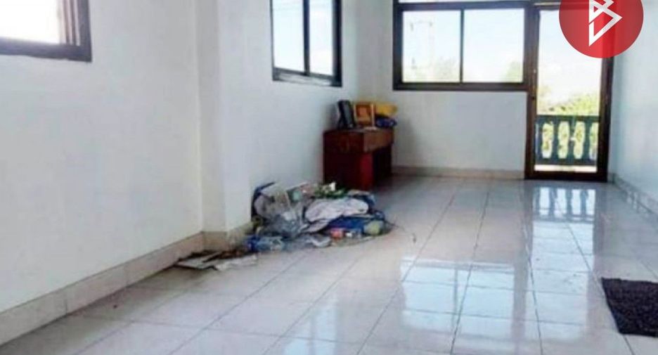 For sale 2 bed house in Sa Bot, Lopburi