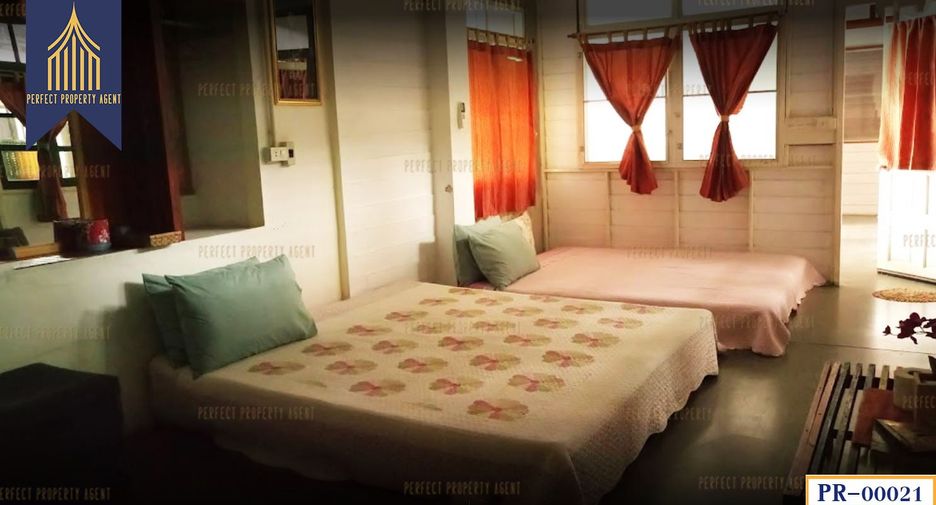 For sale 20 bed hotel in Pak Kret, Nonthaburi