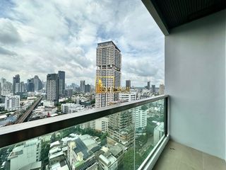 Wohnung zur Miete mit 2 Zimmer in Khlong Toei, Bangkok