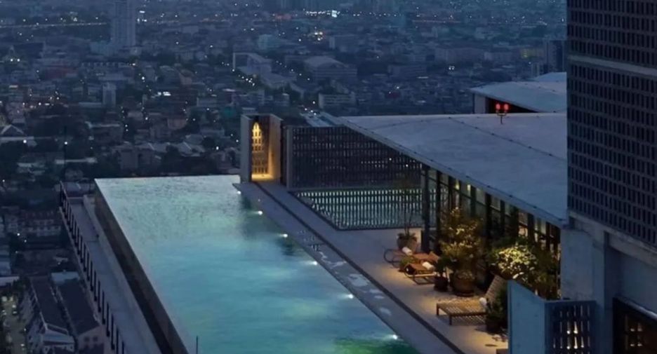Condo en venta de 3 habitaciones en Yan Nawa, Bangkok
