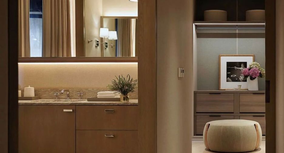 Condo en venta de 3 habitaciones en Yan Nawa, Bangkok