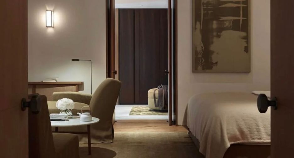 Condo en venta de 3 habitaciones en Yan Nawa, Bangkok