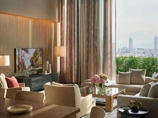 For sale 3 bedrooms condo in Yan Nawa, Bangkok