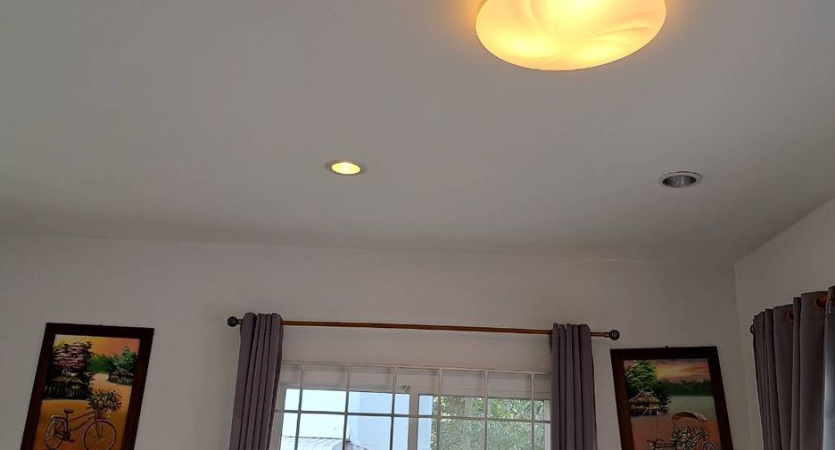 For rent and for sale 3 bedrooms house in Mueang Chiang Mai, Chiang Mai