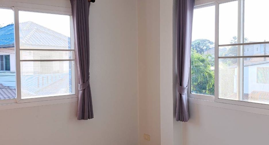 For rent and for sale 3 bedrooms house in Mueang Chiang Mai, Chiang Mai