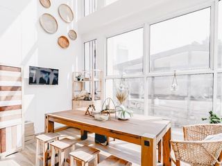 For rent and for sale 5 bedrooms retail Space in Din Daeng, Bangkok