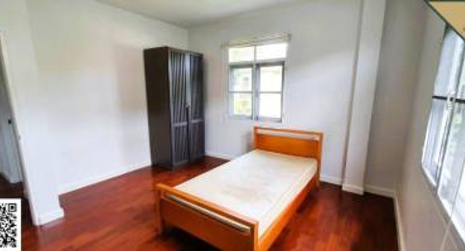 For rent 3 bedrooms house in Prawet, Bangkok