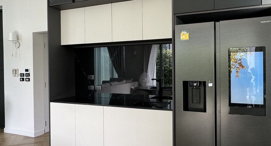 Haus zum Kauf mit 4 Zimmer in Bang Kapi, Bangkok