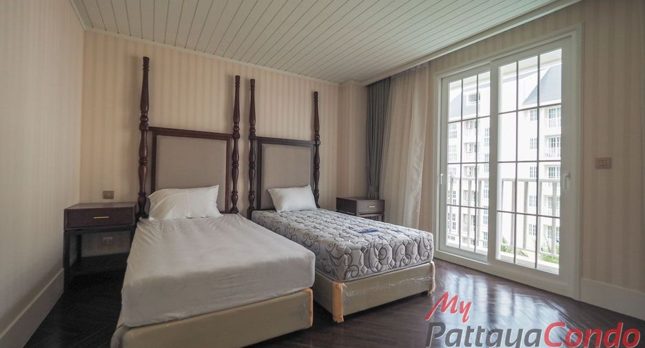 For sale 2 bed condo in Na Jomtien, Pattaya
