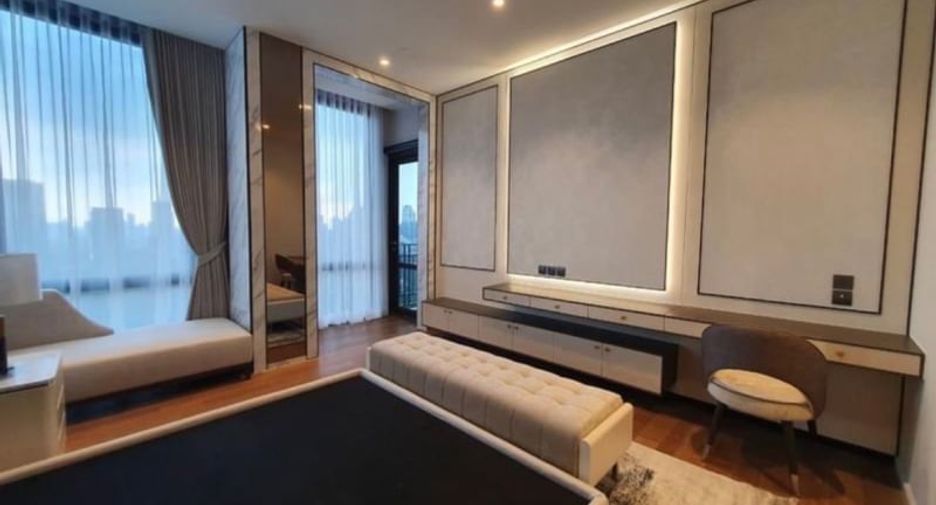 Wohnung zur Miete mit 3 Zimmer in Pathum Wan, Bangkok