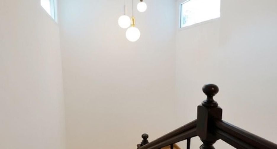 Reihenhaus zum Kauf mit 3 Zimmer in Watthana, Bangkok