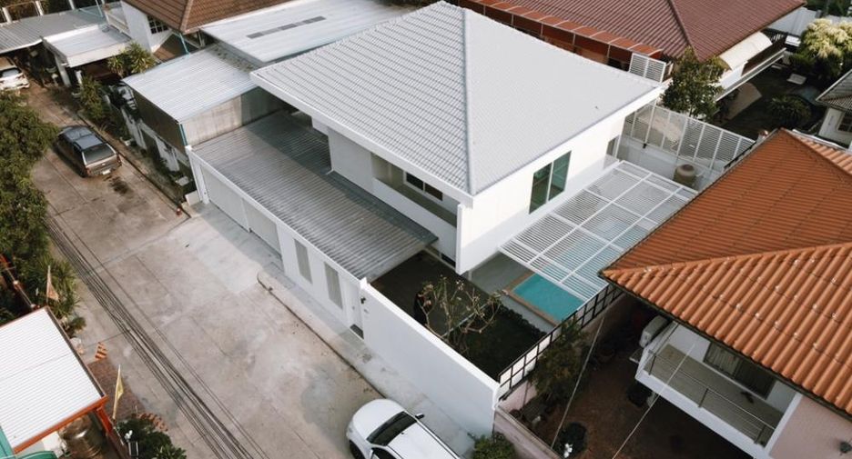 Reihenhaus zum Kauf mit 3 Zimmer in Watthana, Bangkok