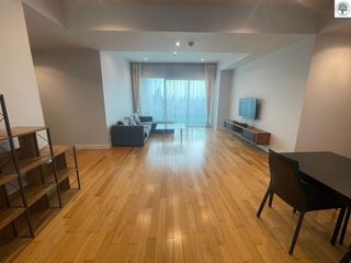 For sale 3 bedrooms condo in Khlong Toei, Bangkok