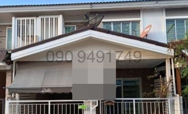 Casa en alquiler de 3 habitaciones en Sam Phran, Nakhon Pathom