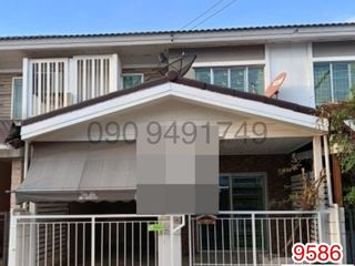 Casa en alquiler de 3 habitaciones en Sam Phran, Nakhon Pathom