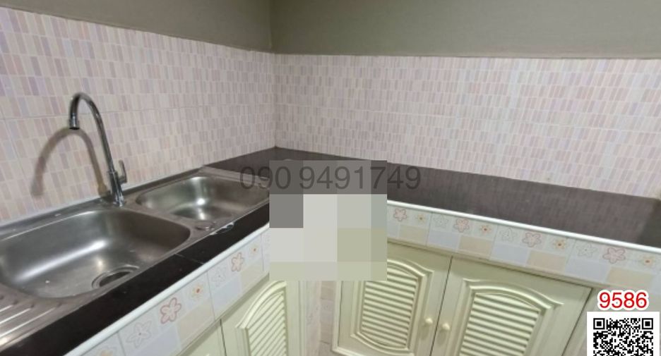Casa en alquiler de 3 habitaciones en Sam Phran, Nakhon Pathom