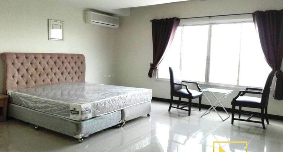 Wohnung zur Miete mit 2 Zimmer in Khlong Toei, Bangkok