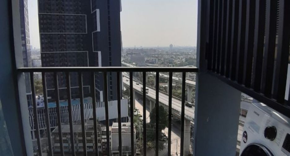 For sale 1 bed condo in Bang Kapi, Bangkok