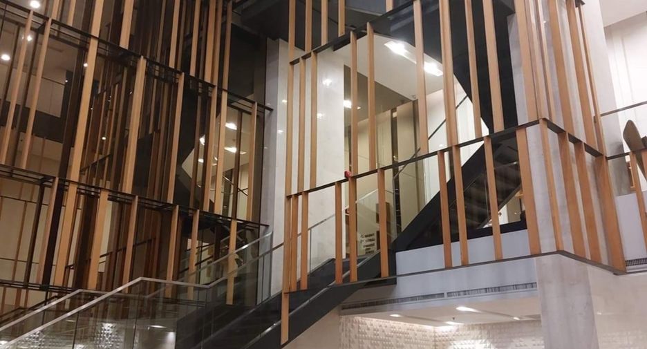 For sale 1 bed condo in Bang Kapi, Bangkok