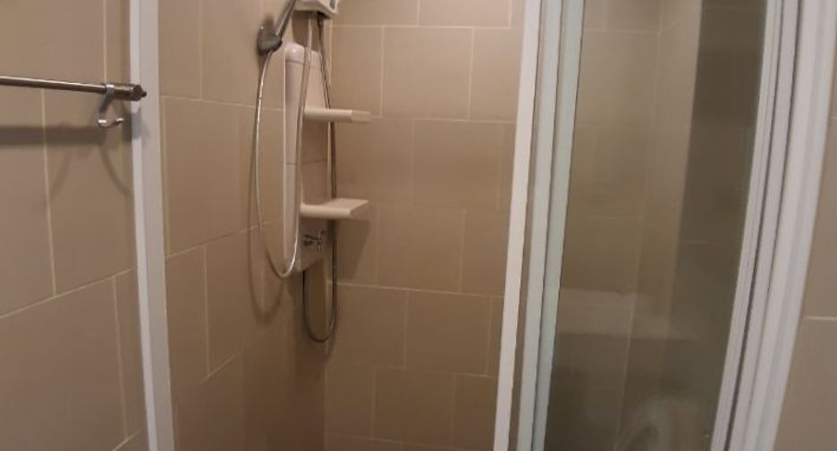 For sale 1 bed condo in Bang Kapi, Bangkok