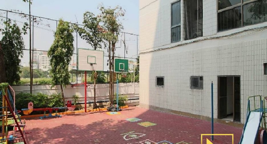 For rent 3 ベッドルーム apartment in Watthana, Bangkok