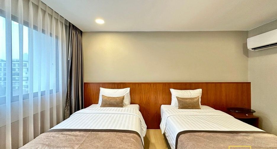 À louer 2 chambres condo à Watthana, Bangkok