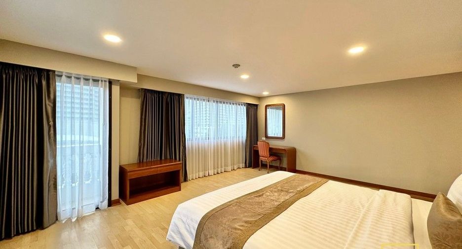 À louer 2 chambres condo à Watthana, Bangkok