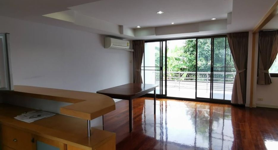 À louer 1 chambre maison de ville à Phaya Thai, Bangkok