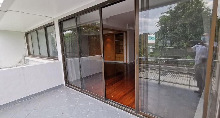 À louer 1 chambre maison de ville à Phaya Thai, Bangkok
